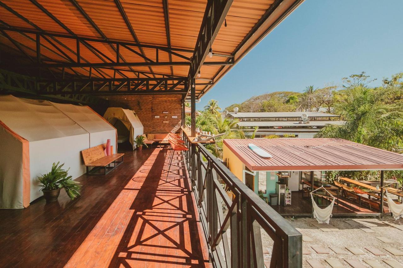 Habitat Surf Glamp Hotell Playa Santa Teresa  Exteriör bild