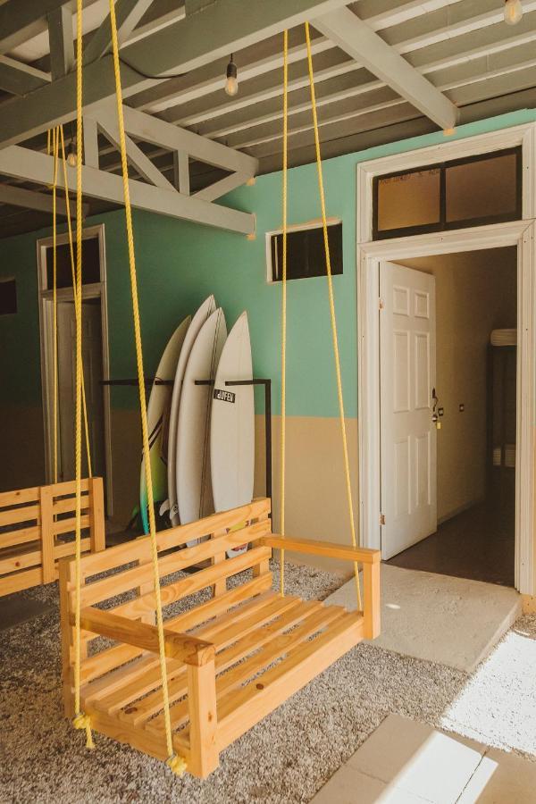 Habitat Surf Glamp Hotell Playa Santa Teresa  Exteriör bild