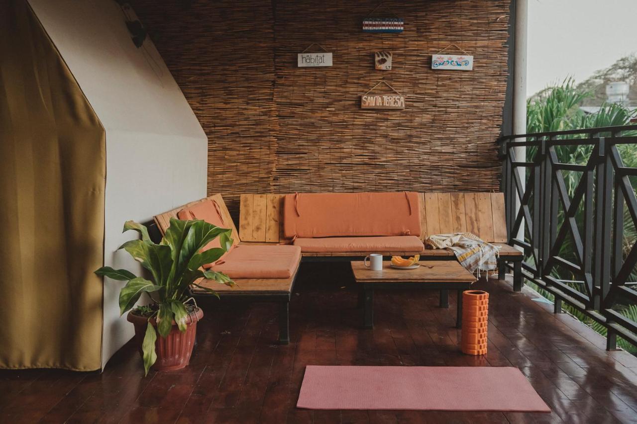 Habitat Surf Glamp Hotell Playa Santa Teresa  Exteriör bild