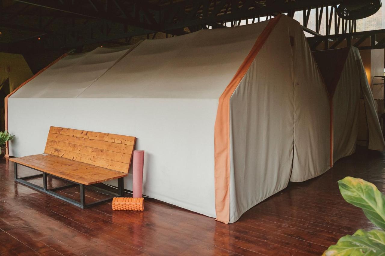 Habitat Surf Glamp Hotell Playa Santa Teresa  Exteriör bild