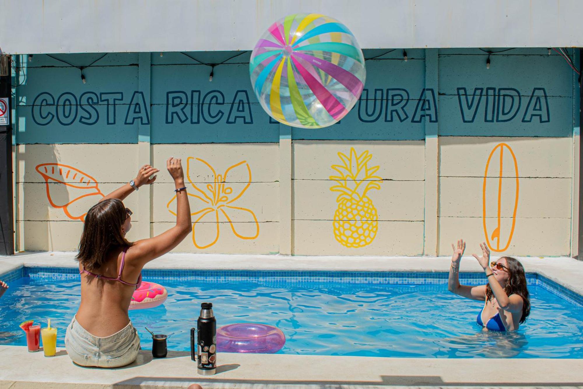 Habitat Surf Glamp Hotell Playa Santa Teresa  Exteriör bild