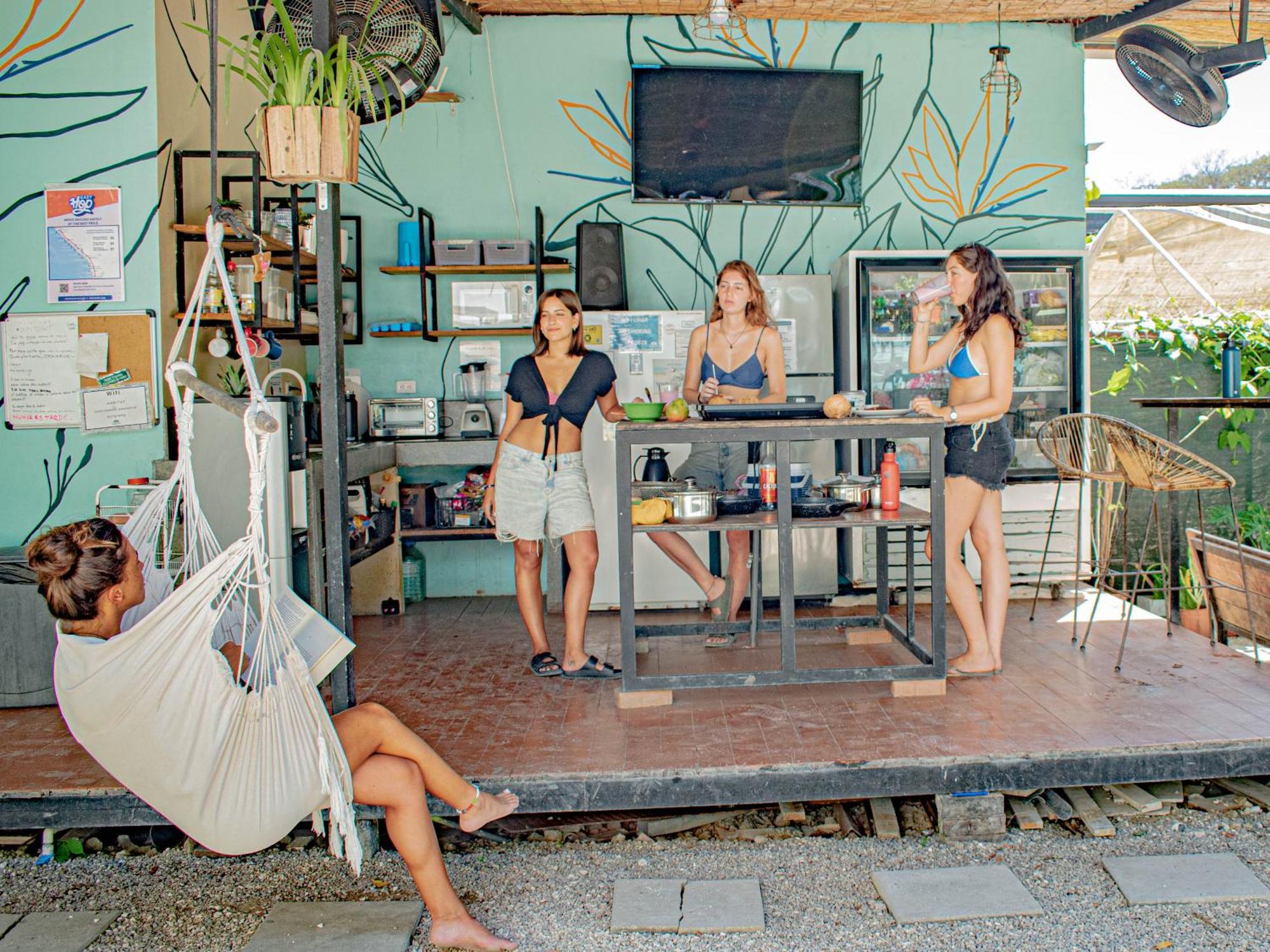 Habitat Surf Glamp Hotell Playa Santa Teresa  Exteriör bild
